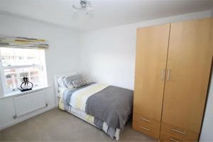 Bedroom- click for photo gallery